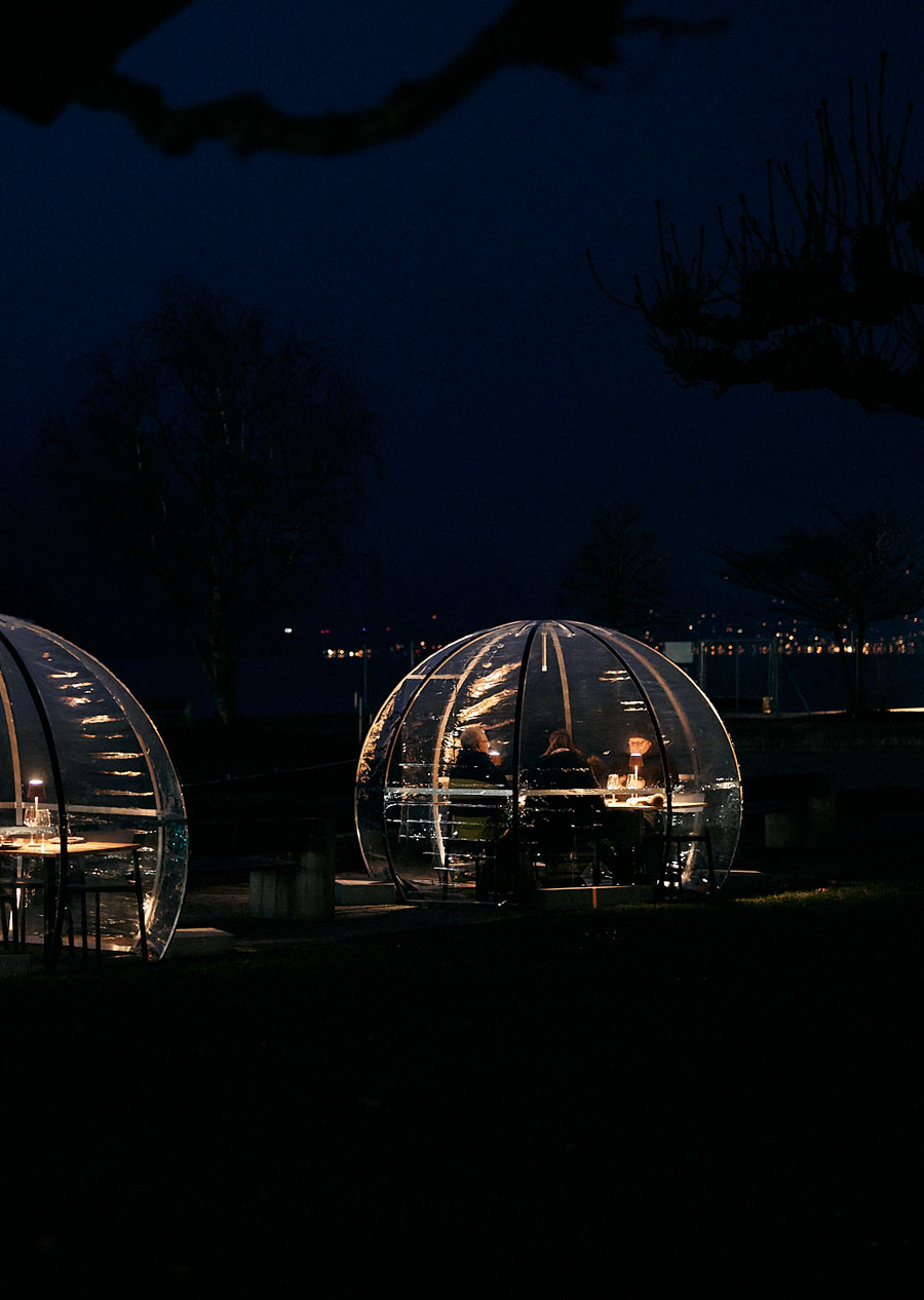 Fondue-Iglu direkt am See